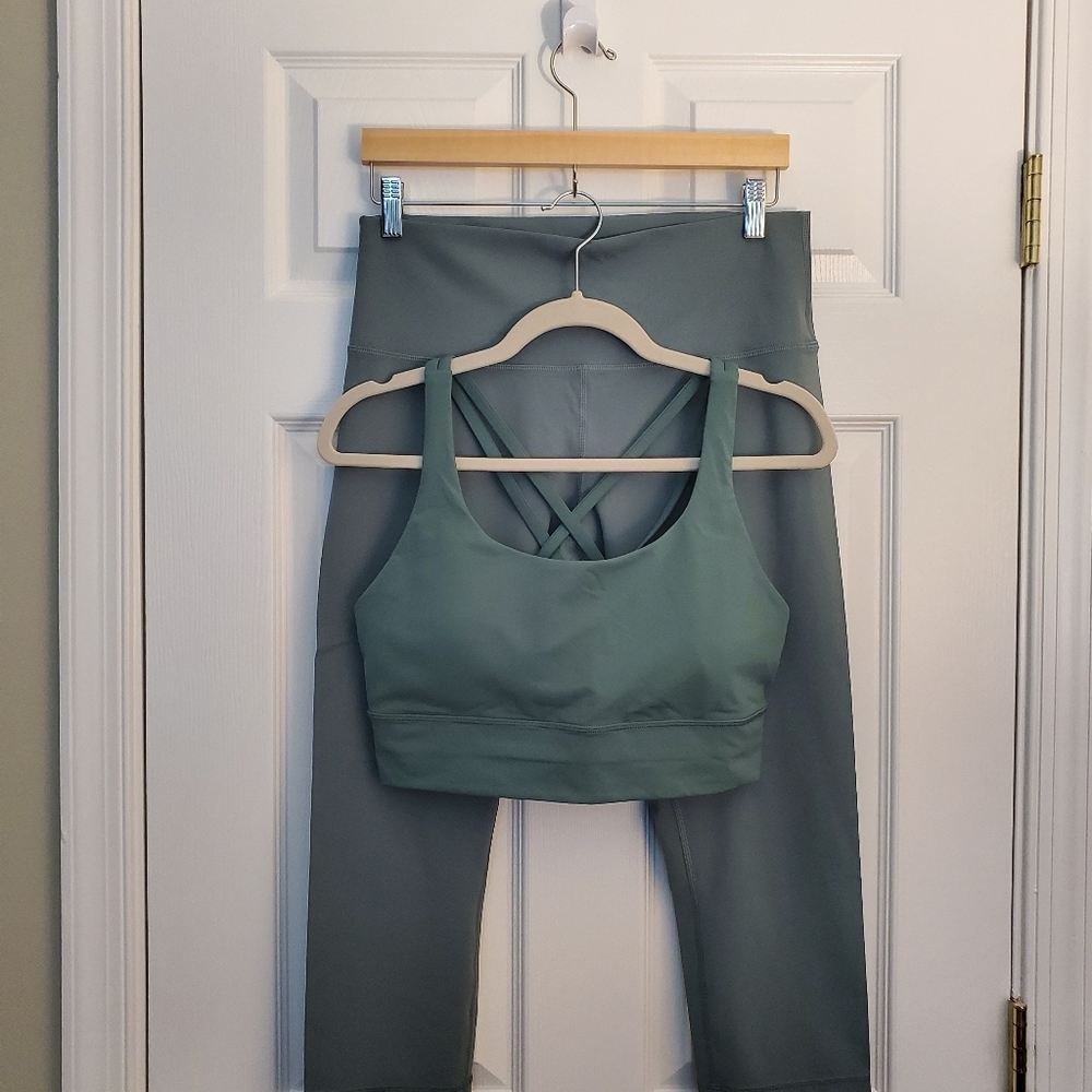 lululemon athletica Sage Green Strappy Sports Bra - Picture 4 of 6
